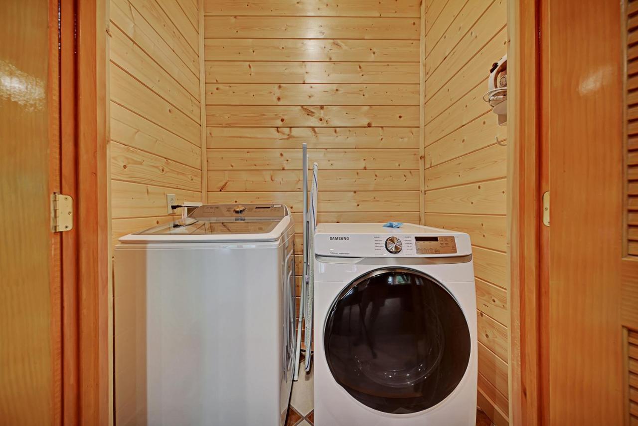 Gorgeous Large Mountain View Cabin W Hot Tub, Free Wifi, Games Villa Sevierville Exterior foto