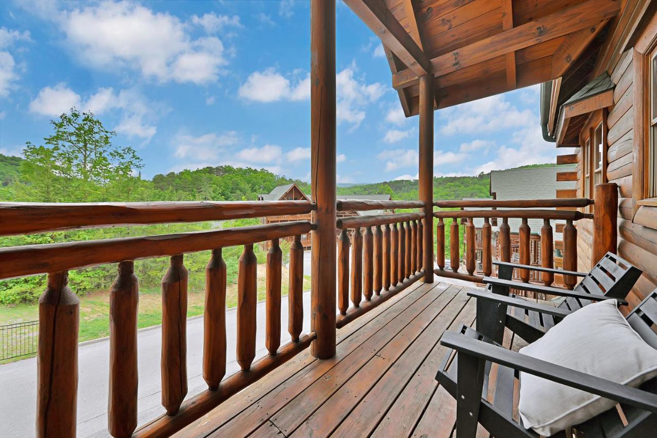 Gorgeous Large Mountain View Cabin W Hot Tub, Free Wifi, Games Villa Sevierville Exterior foto