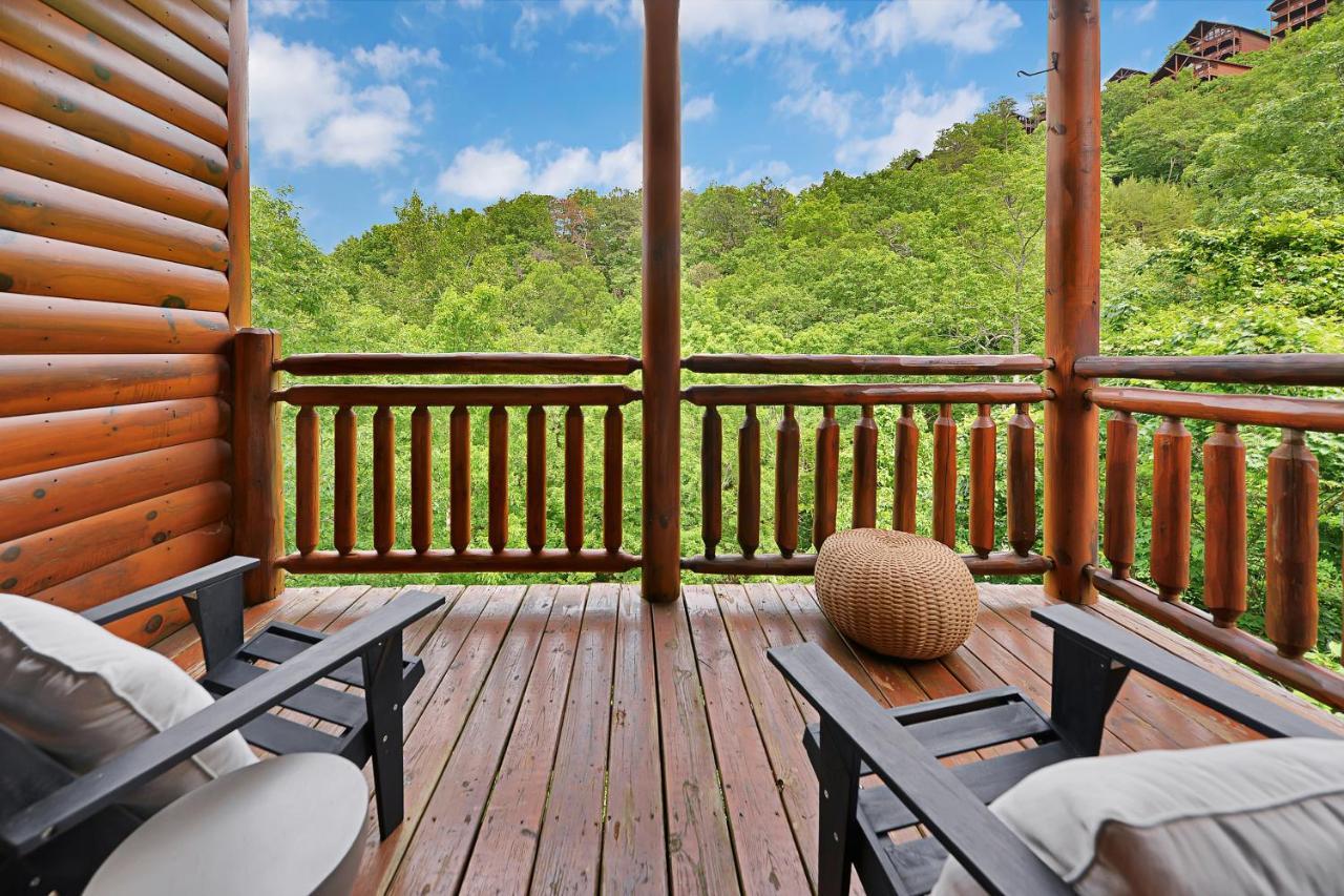 Gorgeous Large Mountain View Cabin W Hot Tub, Free Wifi, Games Villa Sevierville Exterior foto